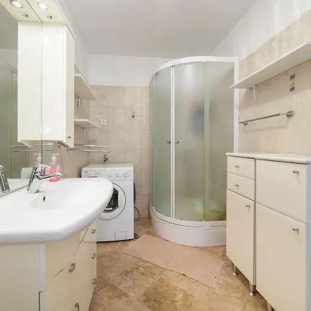 Apartment Amare Baska Voda